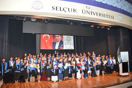 🎓 Yüksekokulumuzda Mezuniyet Coşkusu